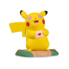 Pokemon - Pikachu Moods: Love Figure